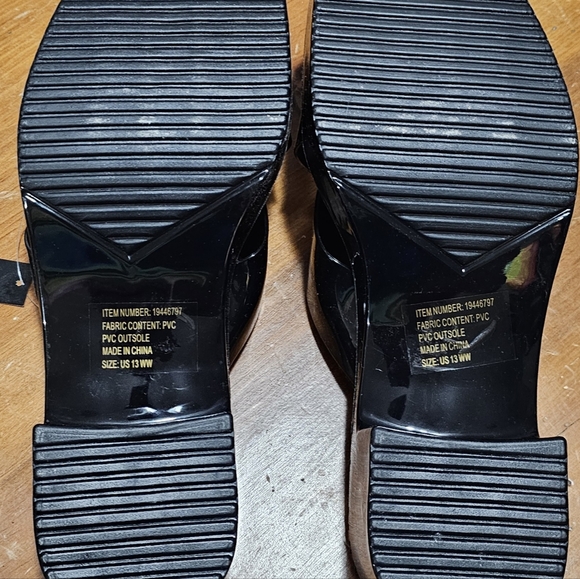Torrid's black crisscross jelly heel. 13w offers welcome. - Picture 2 of 4